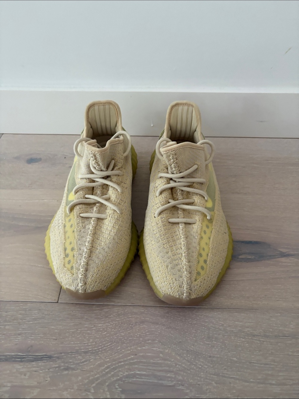 Yeezy Boost 350 V2 Yellow Cream Sneakers.    BRAND NEW! Never worn   AUTHENTIC